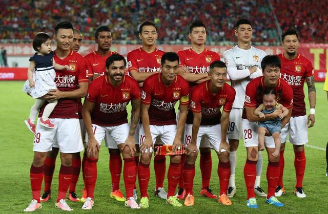 江苏苏宁易购拿过中超冠军吗,江苏苏宁拿过冠军吗