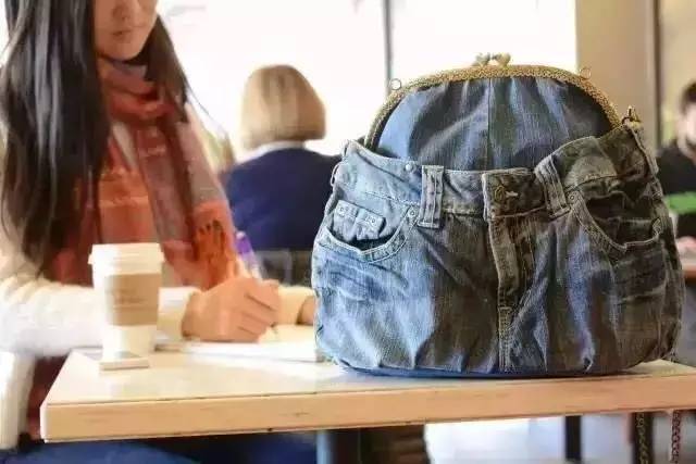 宾大女神将旧衣服“打包”送上了时尚周，居然得到名模一致追捧！