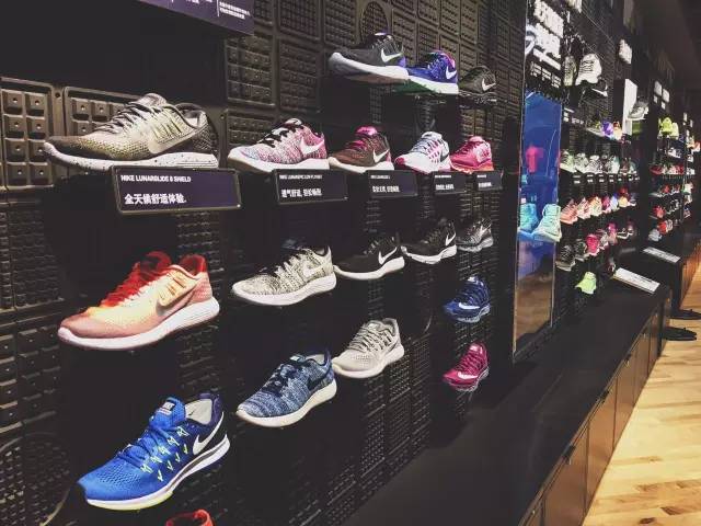 耐克beacon店,耐克万象城nikebeacon店