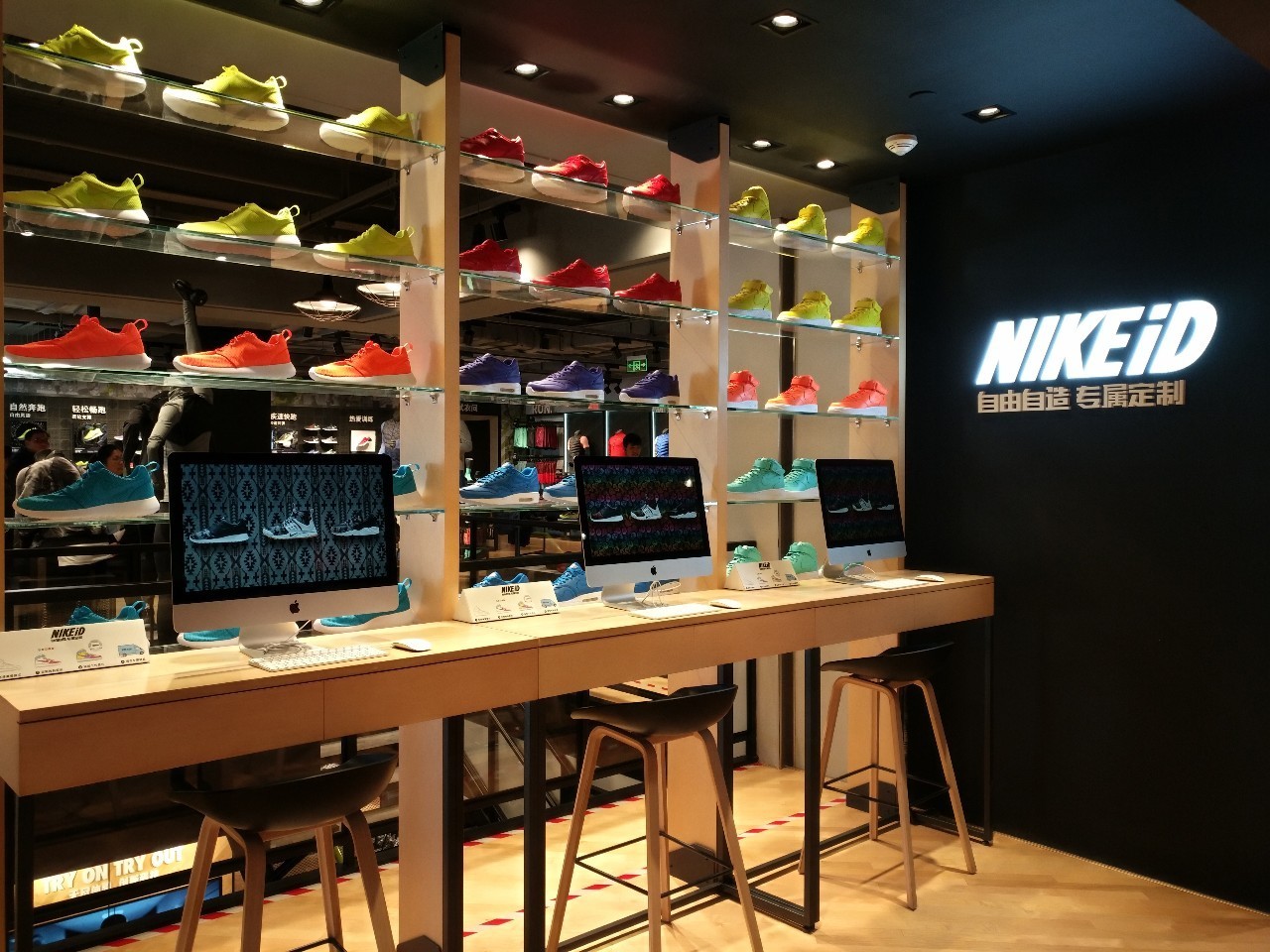 耐克beacon店,耐克万象城nikebeacon店