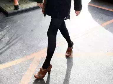 冬天露腿有什么危害,冬天露腿尴尬吗