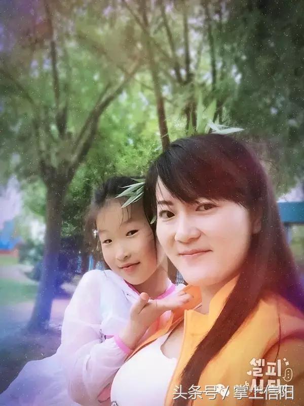 信阳罗丹小水滴阅读馆里享受阅读的时光，寻找罗丹最美教师