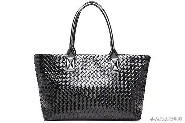 pu皮包保养的正确方法,米色pu皮包掉皮怎么处理