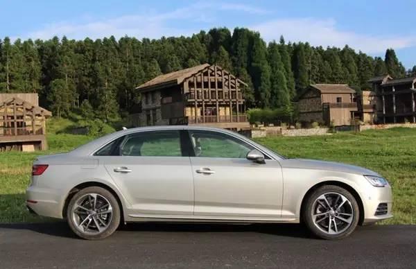 奥迪a4l测评yyp,yyp评辉腾