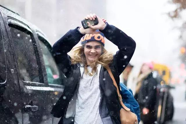 那么不友好的冬天,更要对TA有加倍的温柔