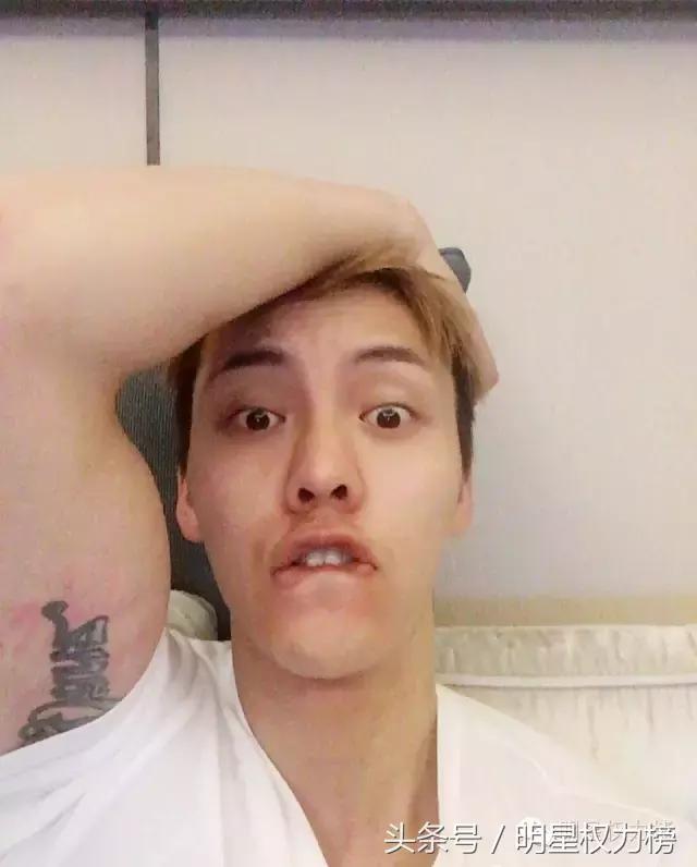 明星自拍除了卖萌还会搞怪！鹿晗TFBOYS教你自拍的正确姿势