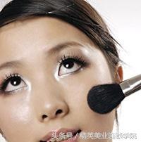 不会化妆的人如何学化淡妆,不会化妆的去专门学习化妆