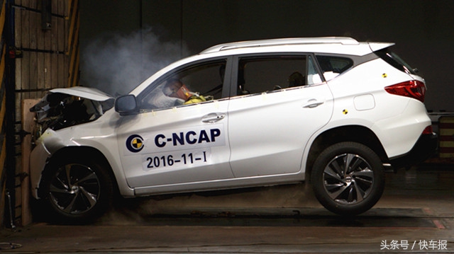 比亚迪宋plusev销量为什么那么低,比亚迪宋plus燃油版2021年销量