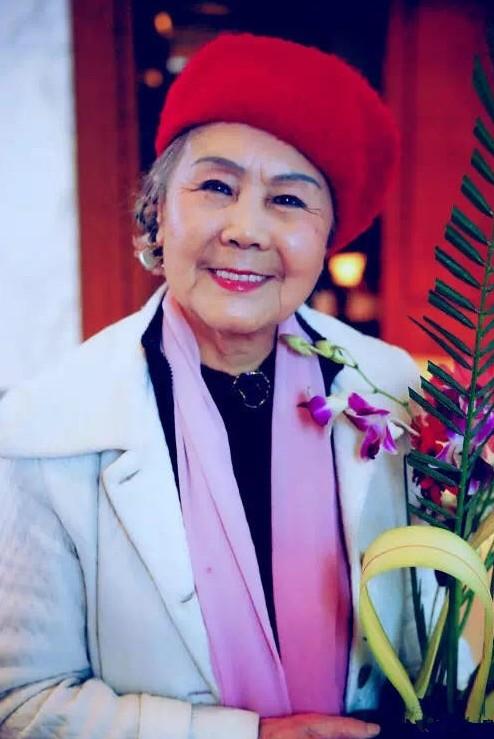 万万没想到，89岁老奶奶脸上只有少许皱纹，护肤方法却如此简单