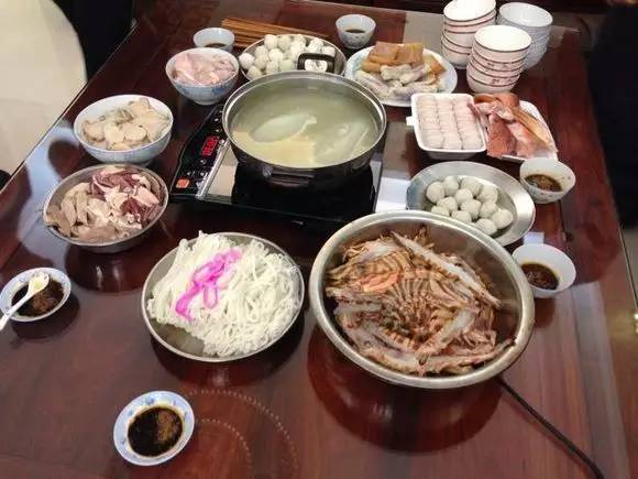 冷撒寒天的，咱大连不吃点火锅吃神马？