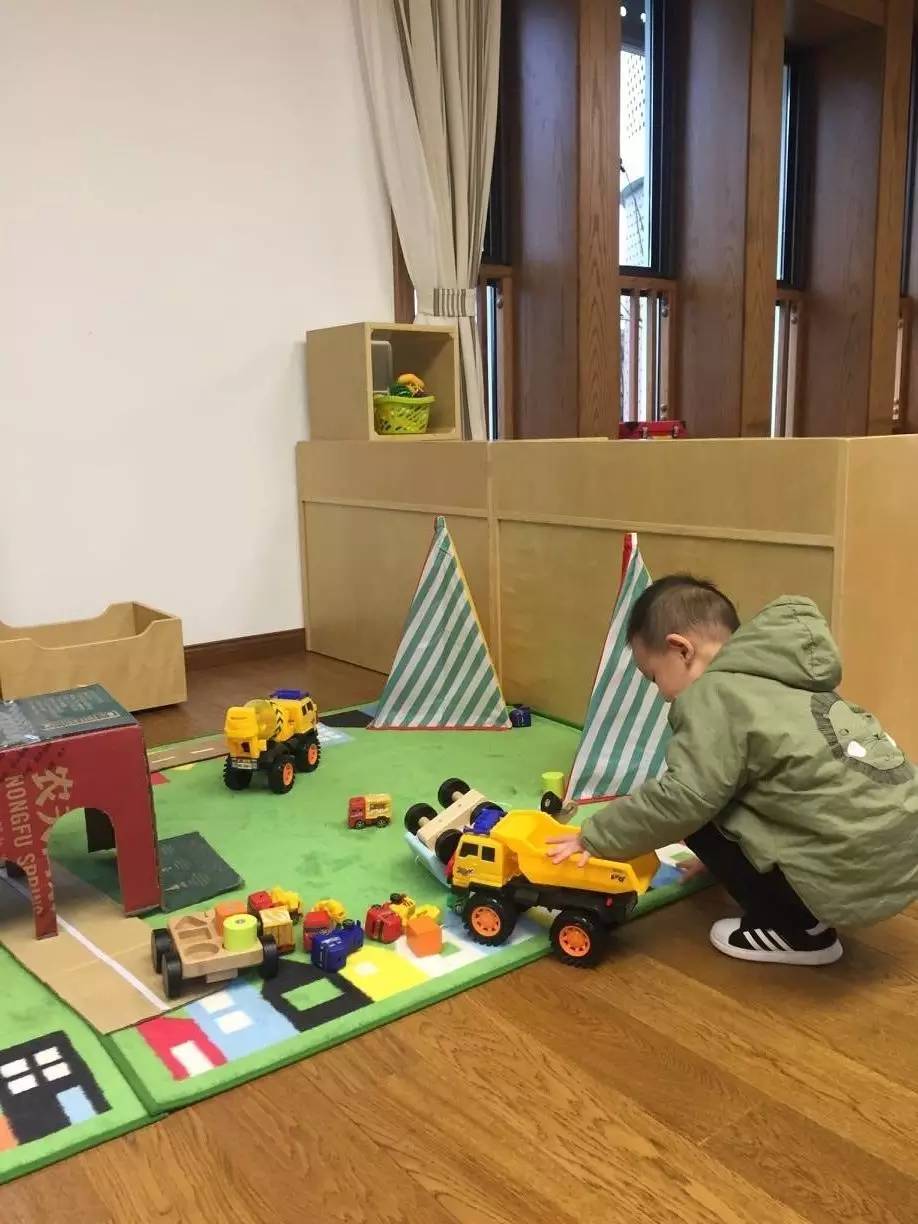 奉贤九华田田幼儿园怎么样,九华田田幼儿园几个班