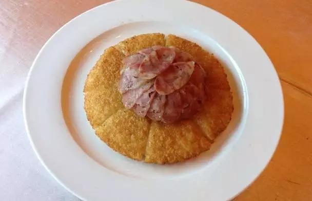 南京美食与景点精选推荐,南京旅游景点附近美食