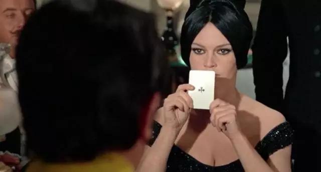 最唯美的恐怖片,夺魂恐怖片完整版