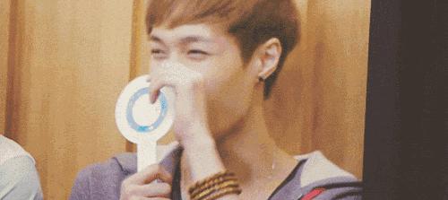 重庆的奔驰smart共享汽车,共享汽车奔驰smart怎么开