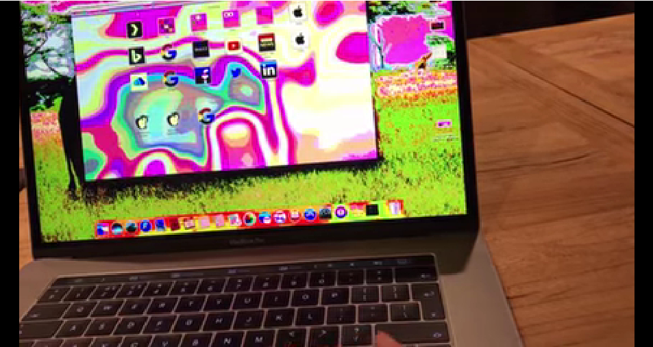 新款macbookpro使用时出现花屏,苹果macbook系统更新白屏