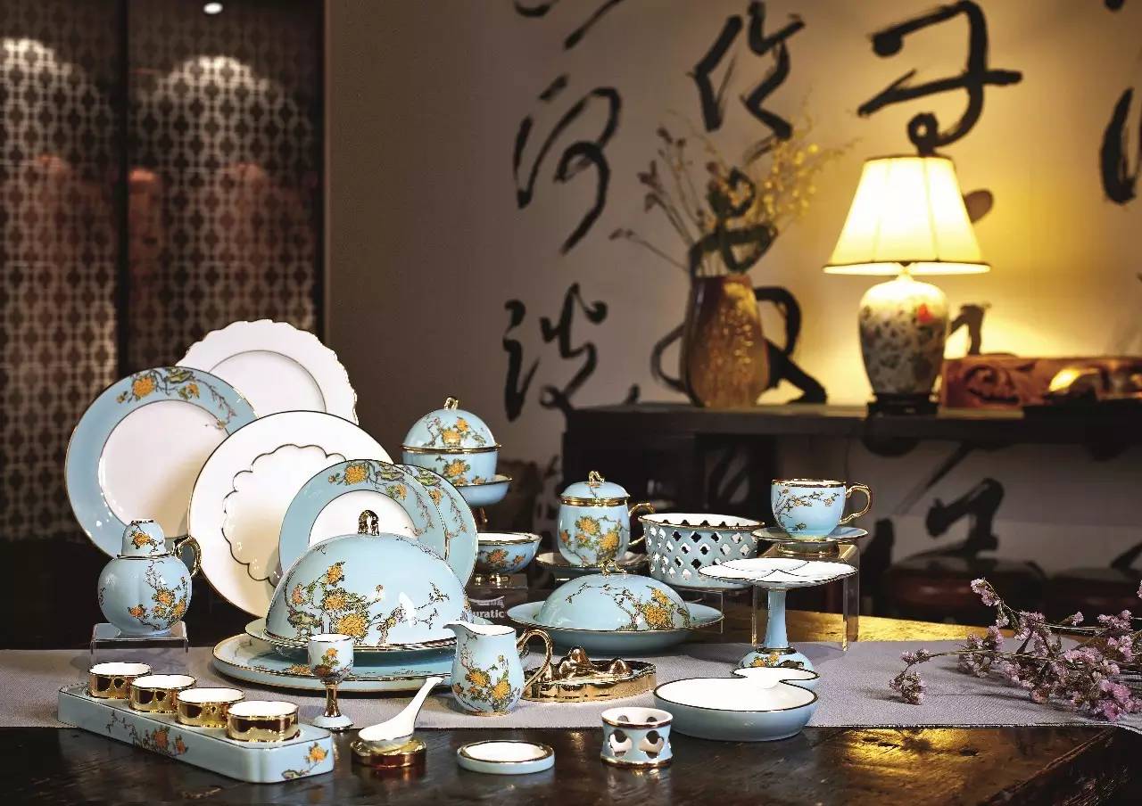 古瓷釉面莹润通透,品味古代青玉的匠心与艺术之美