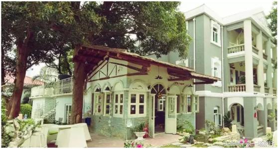 旅游中要点情怀？十大适合女人旅游的地方送给你（上）