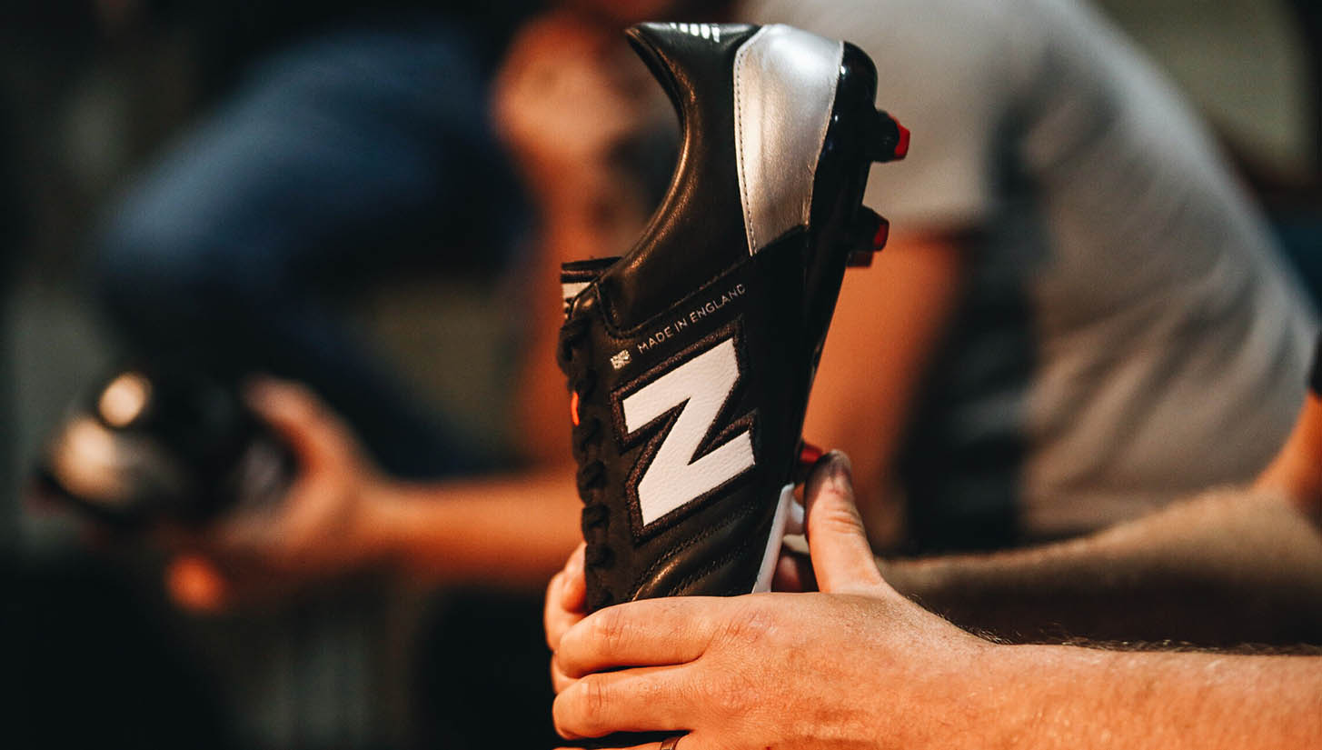 一双球鞋的生产过程,一双球鞋的制作过程