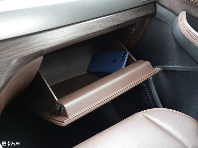 东风风行景逸x52.0测评,最新东风景逸x5试驾视频