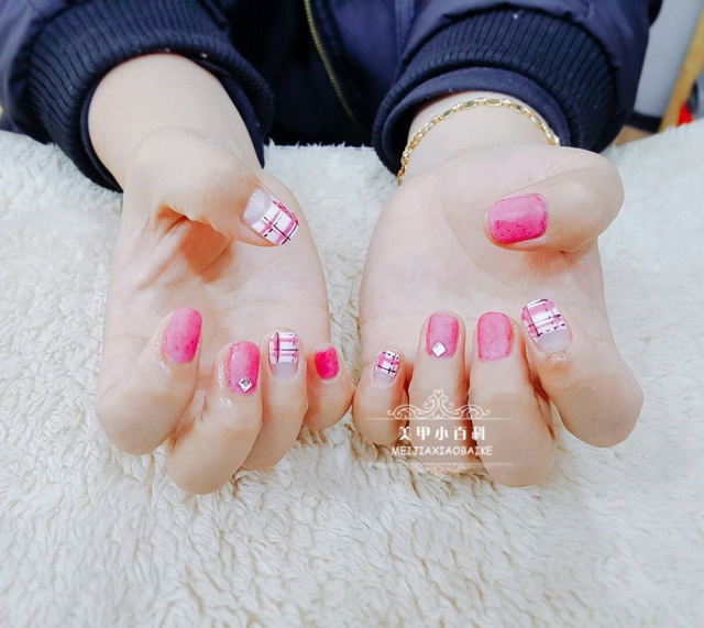 高大上豹纹美甲,适合冬天的皮草美甲