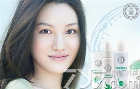 大宝保湿乳液适合干皮,大宝抗皱保湿亮肤乳液