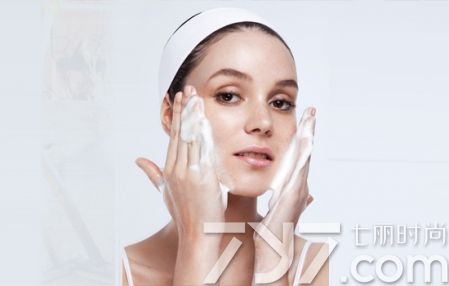 大宝晚霜有什么功效,大宝晚霜适合什么皮肤