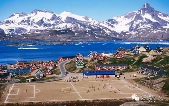 建造一个楼顶足球场,建7人足球场