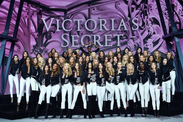 维密天使们也喝啤酒,啤酒跟啤酒肚真的没关系