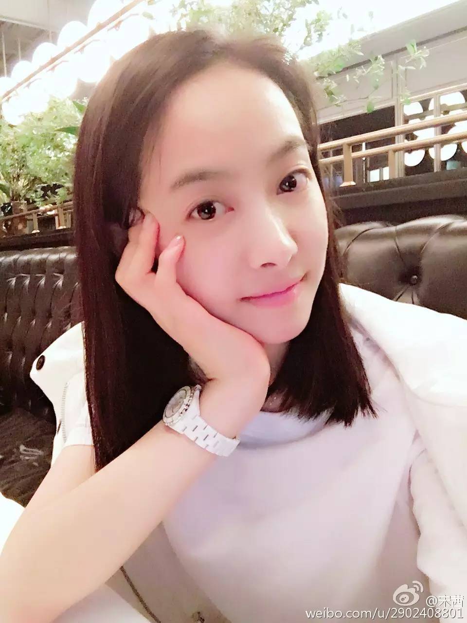 发际线太高怎么办不敢跑步,发际线太高怎样改善杨幂发型