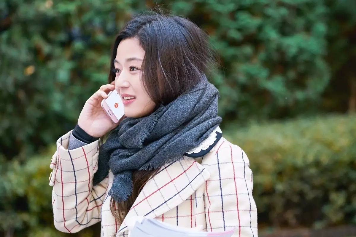 全智贤的口红色,全智贤粉色口红