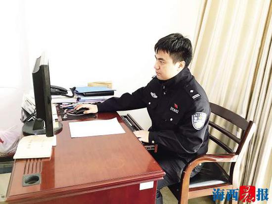 厦一民警特擅长发现蛛丝马迹平日养变色龙解压