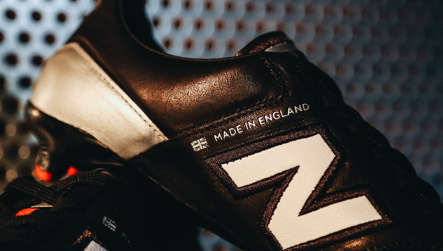 一双球鞋制作全过程,定制球鞋生产全过程