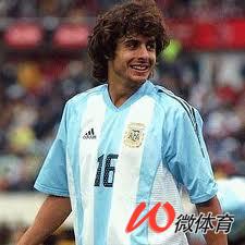 实况阿根廷精选前腰梅西,阿根廷前腰山东泰山队