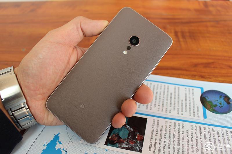 锤子手机的缺点有哪些,锤子手机有什么优缺点