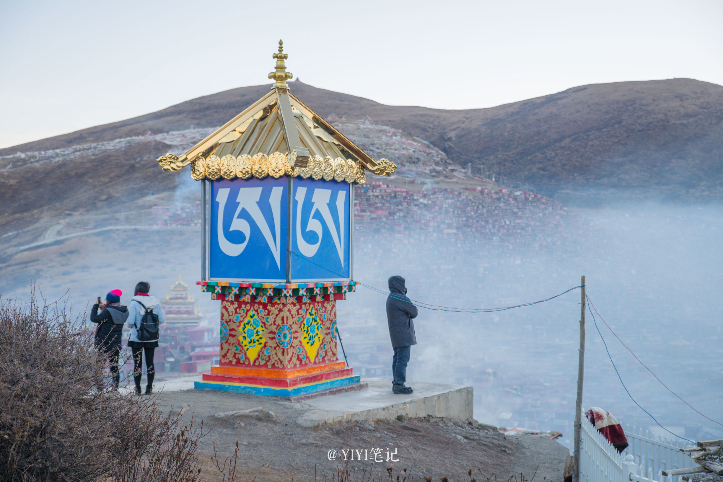 色达的冬天的美景,冬天的色达