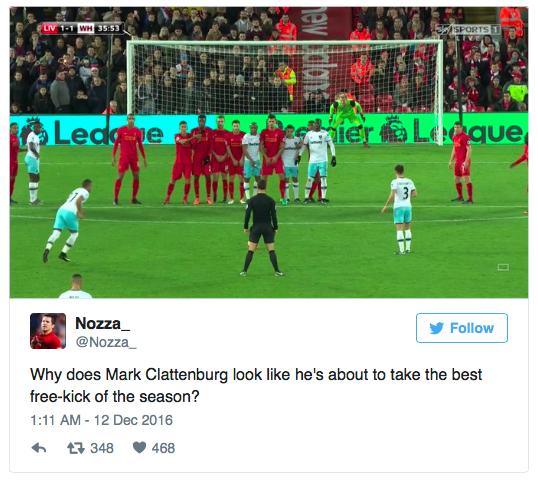 c罗远射摆出招牌动作,c罗庆祝动作滑跪曼联