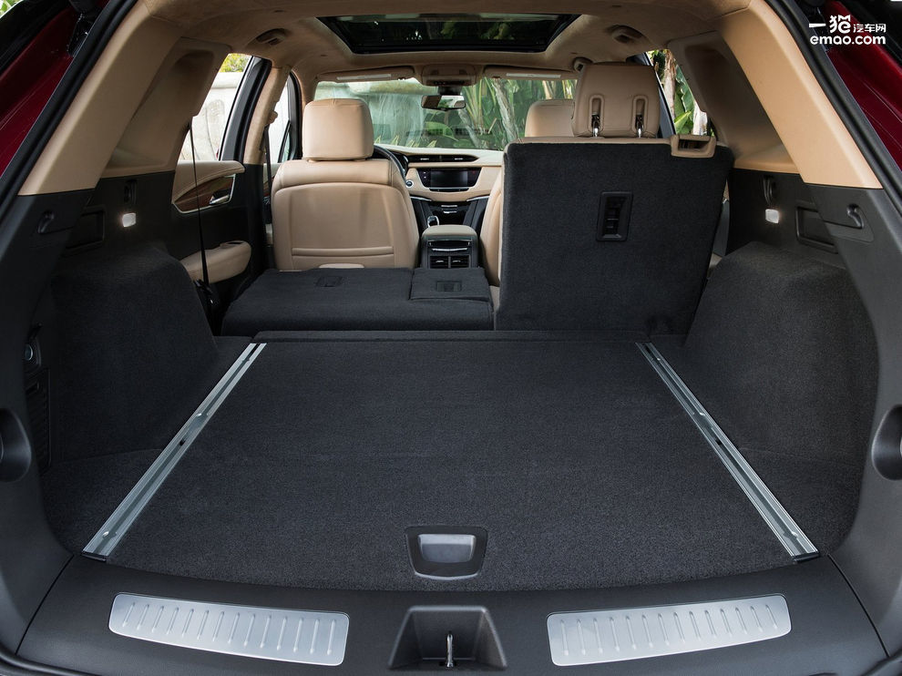 凯迪拉克xt5霸气测评,凯迪拉克xt5的真实测评