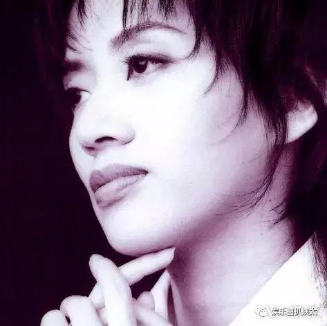 梅艳芳被母亲毁掉的一生,梅艳芳的母亲一个月领多少钱