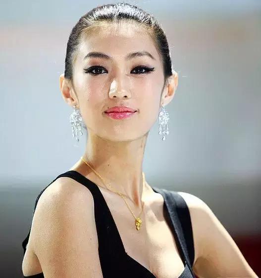 车展上除了新车还有什么展示的,车展除了看车模还能看什么