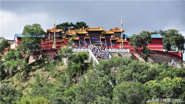五台山必去五大寺庙,五台山旅游必去的五大寺庙
