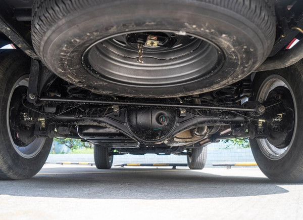 陆风x8有什么优点,陆风x8代步如何