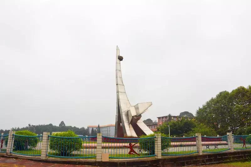 Hello!眉山车辆厂!只有东北人能看懂!