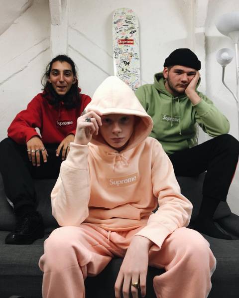 最便宜的supreme价格,现在的supreme值得买吗