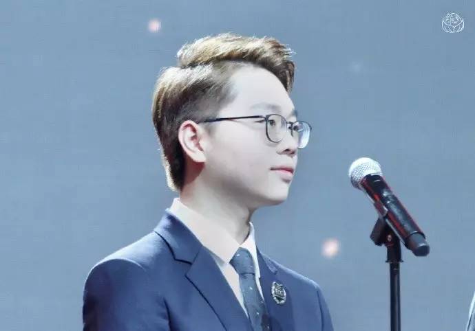 「萝莉扒瓜」超级银河战队的疯癫日常！笑笑的秃头协会！