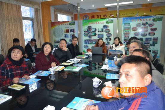 湖滨小学迎接深圳福田足协、新余市五一路小学领导及老师来访