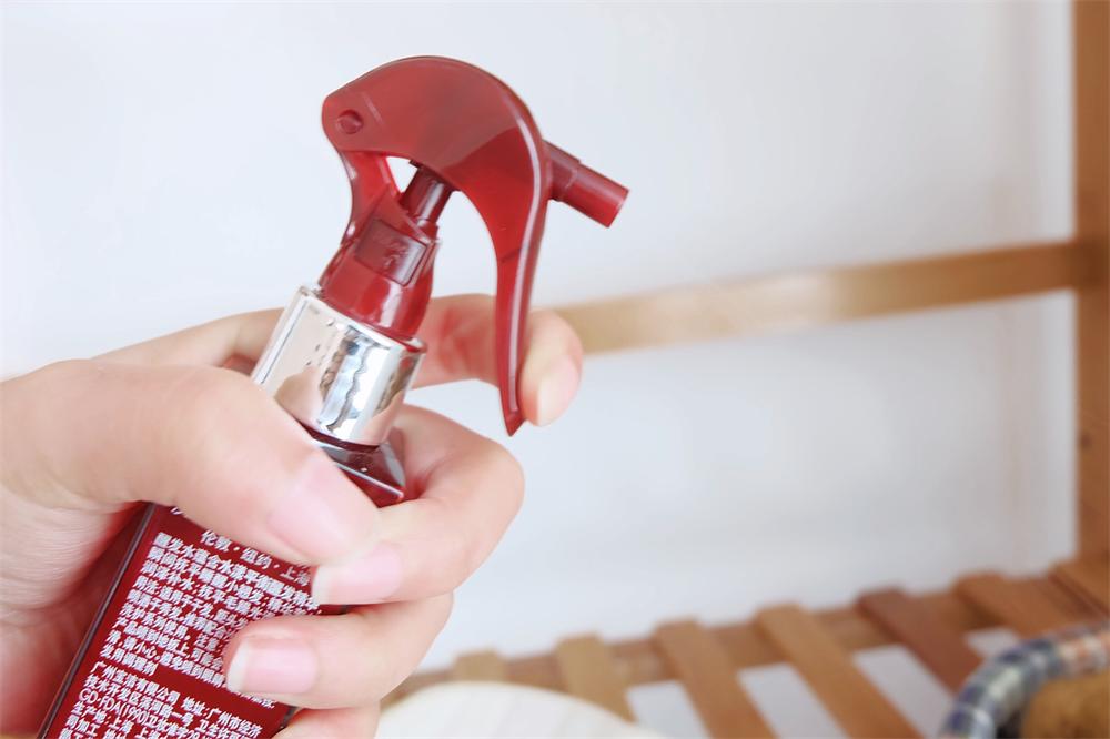 沙宣焕采醒肤精华水,沙宣蓬蓬水与醒发精华水