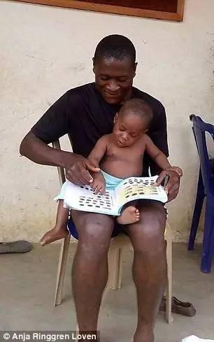 一张让人心碎的照片后的感人故事，丹麦女子被评为感动全球年度人物