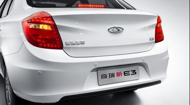 女士自动挡省油小型车5万元左右,女士小型车2-5万省油