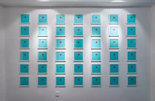 情色棒棒糖，展示成年人内心最私密隐晦的状态