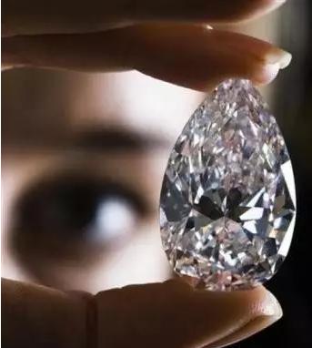 同克拉的钻石价格不一样,同样克拉钻戒为啥价格不一样